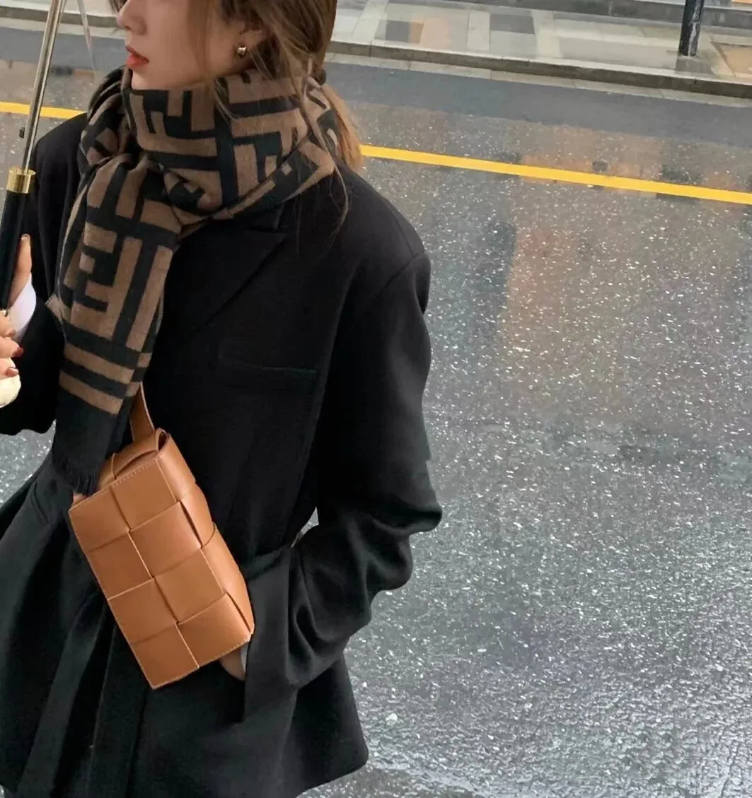 

Women's Branded Belt Waist Bag Leather Small Clutch Handbags Luxury Designer Chest Shoulder Mobile Phone Bag 2021New Fanny Pack