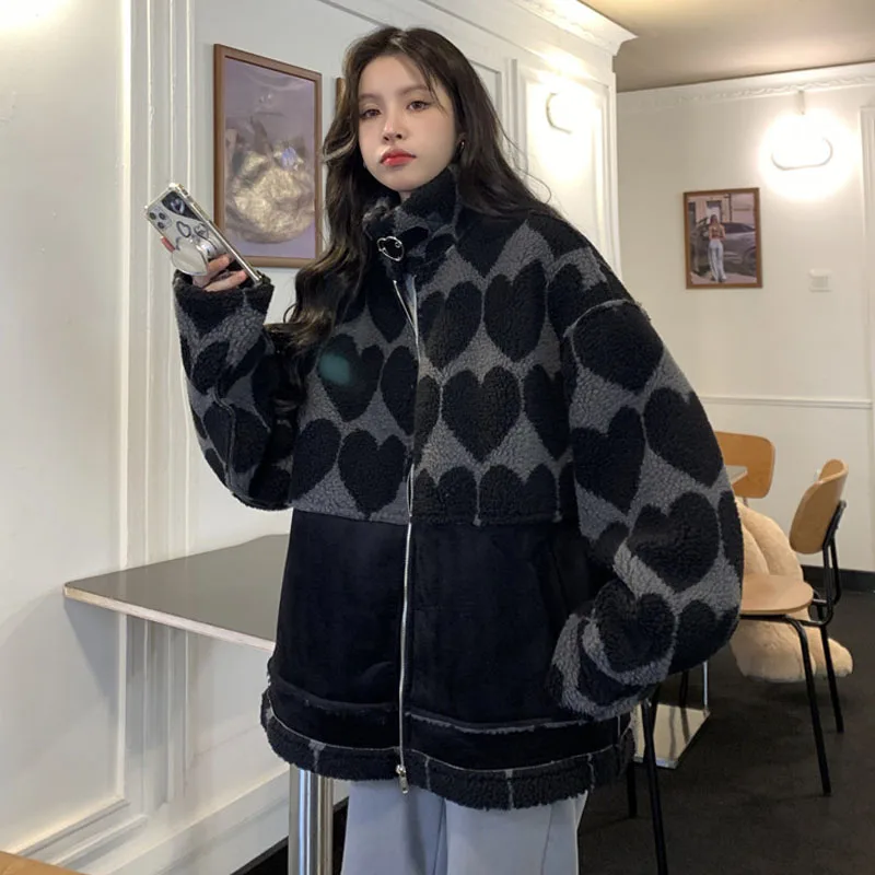 

New Winter Faux Fur Coat Women Vintage Harajuku Japanese Lambswool Jacket 2021 New Korean Heart-Shaped Splicing Cotton Clothes