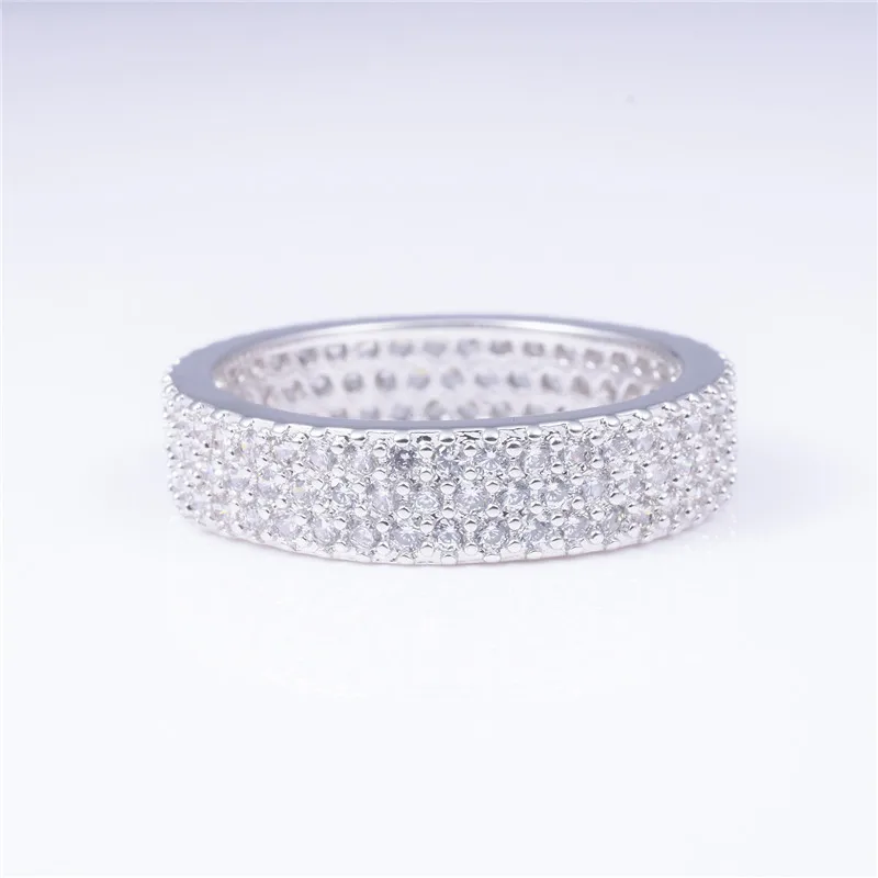 Роскошный 10 каратным белым золотом с 3 мя рядами красивых вымощенный набор