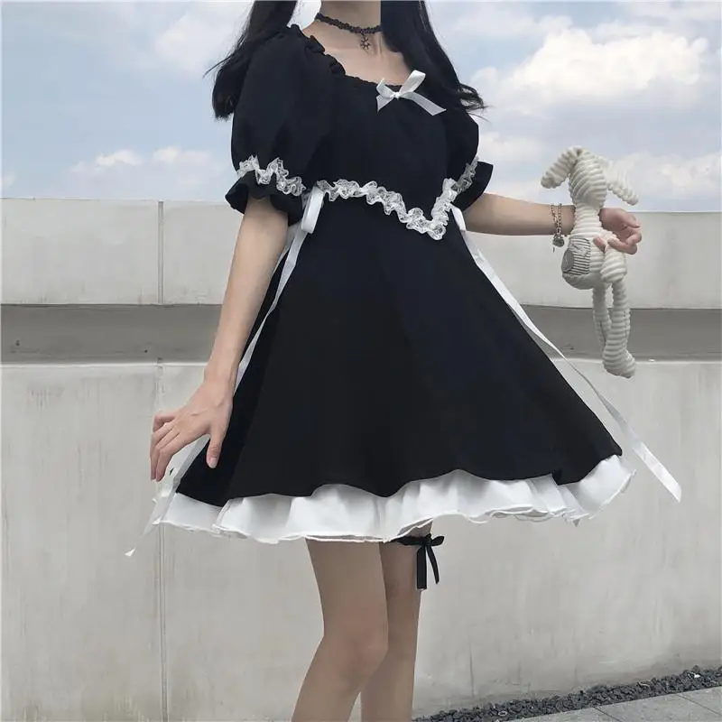 

Gothic Lolita Western style Harajuku black puff sleeve dress retro dark Japanese black dress cool style
