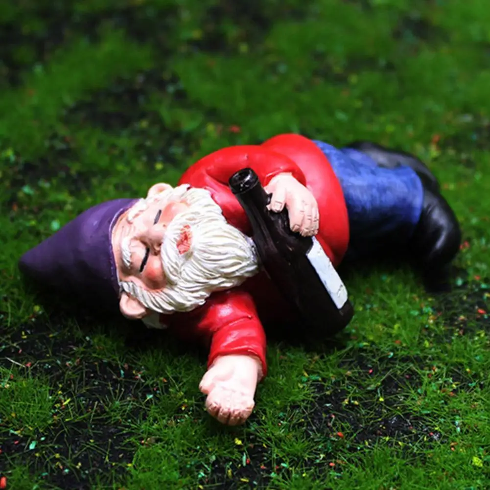 

Resin Naughty Garden Gnome Statue Christmas Dress Up Gnome Durable Resin Decoration Decor Accessories Garden Garden Jardin F9D5