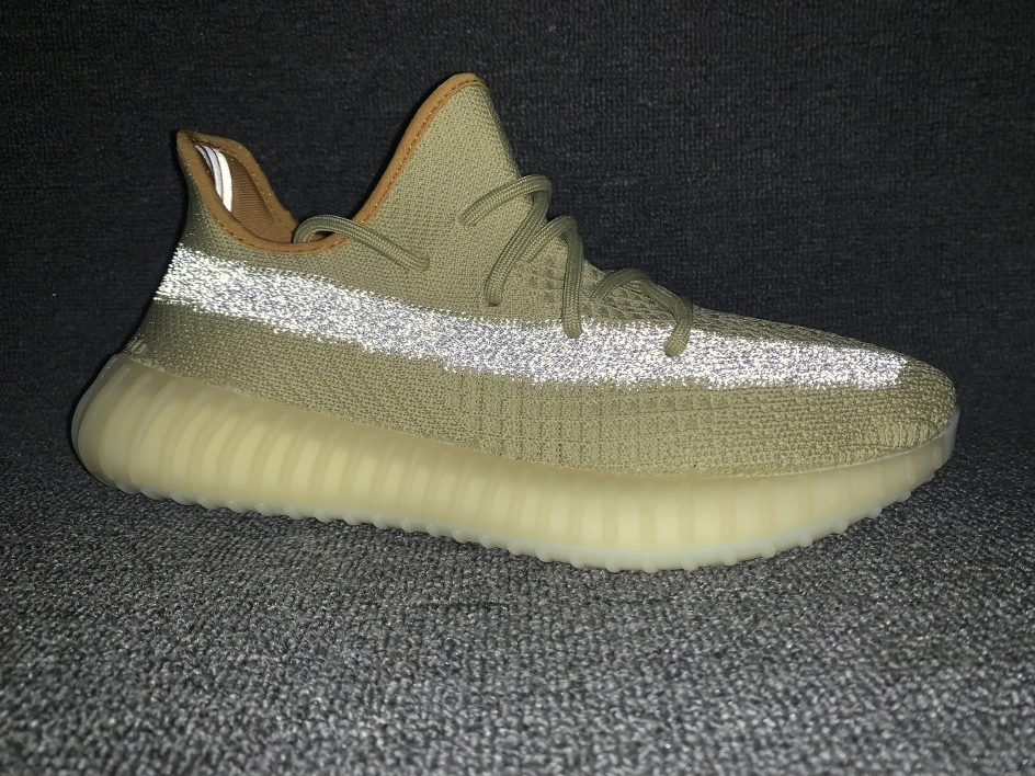 

Original Yeezy Boost 350 V2 Men/Women Jogging Shoes Soft Bottom Night Reflect Light Comfortable Sports Sneakers 36-45