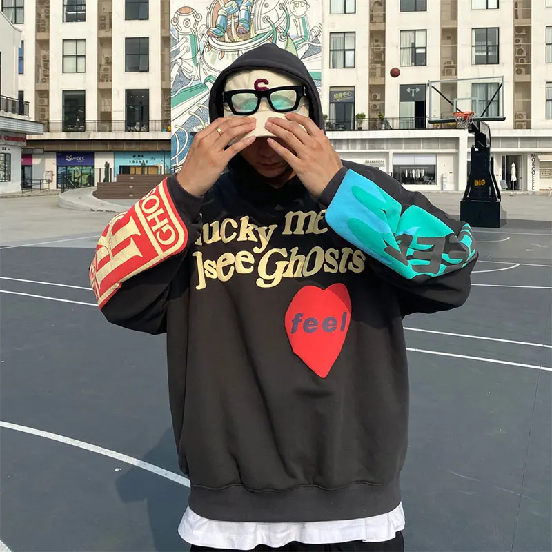 Hip Hop Graffiti Letter Printed Hoodies Lucky Me I See Ghosts Mens Cool Hooded Harajuku Fleece Streetwear Drop Sweatshirts 2021