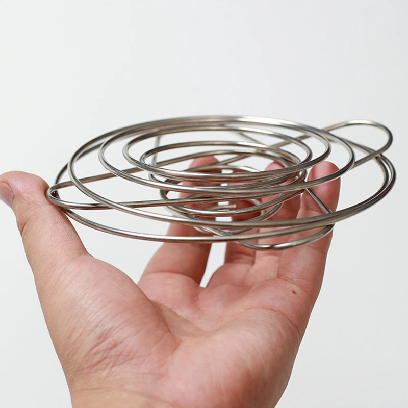 

2-4cups Foldable Coffee Filter Cup Spring Portable Mini Coffee Filter Holder Stainless Steel Coffeeware Kitchen Dining Bar
