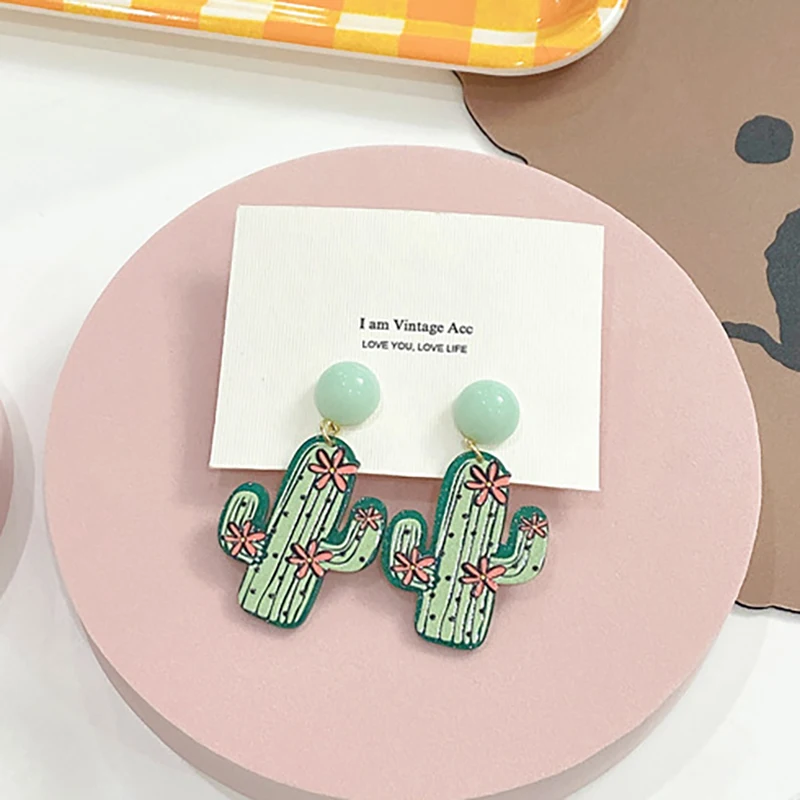 

Winter Chic Geometric Cactus Earrings for Women INS Vintage Acrylic Korean Fashion Teen Girl Dating Jewelry 2022 Pendientes