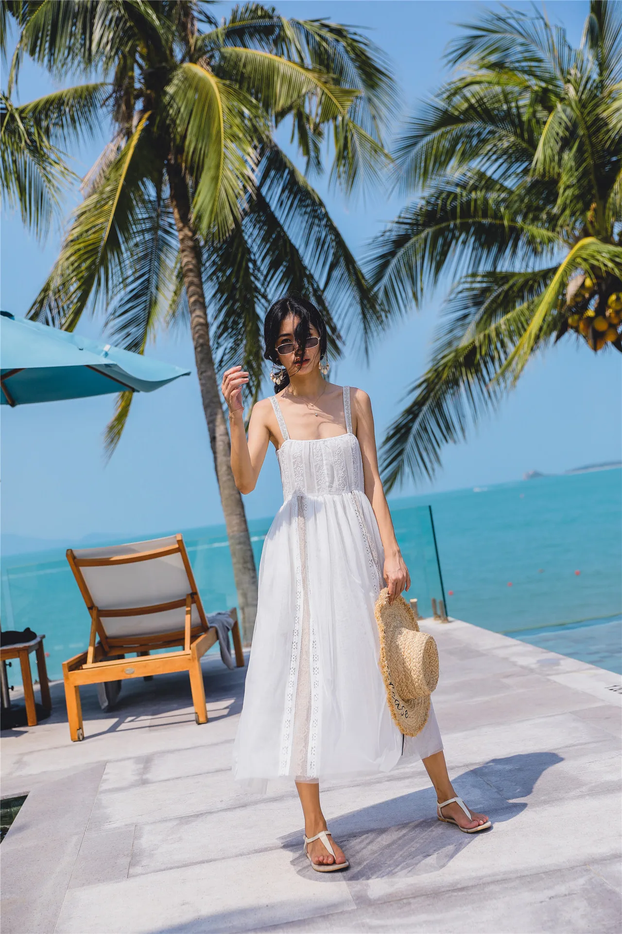 

Female Elegant Lace Patchwork Empire Dresses Sexy Women's Dresses Strapless Slim Spaghetti Strap Sleeveless White Long Dress