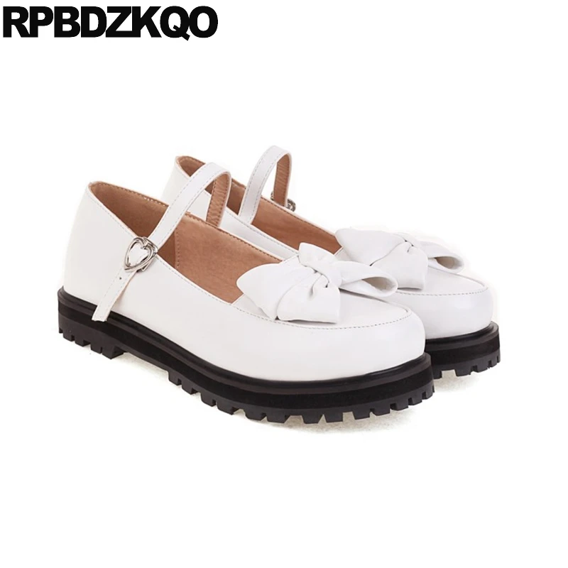 Туфли женские с круглым носком на плоской подошве 10 размеров | Обувь