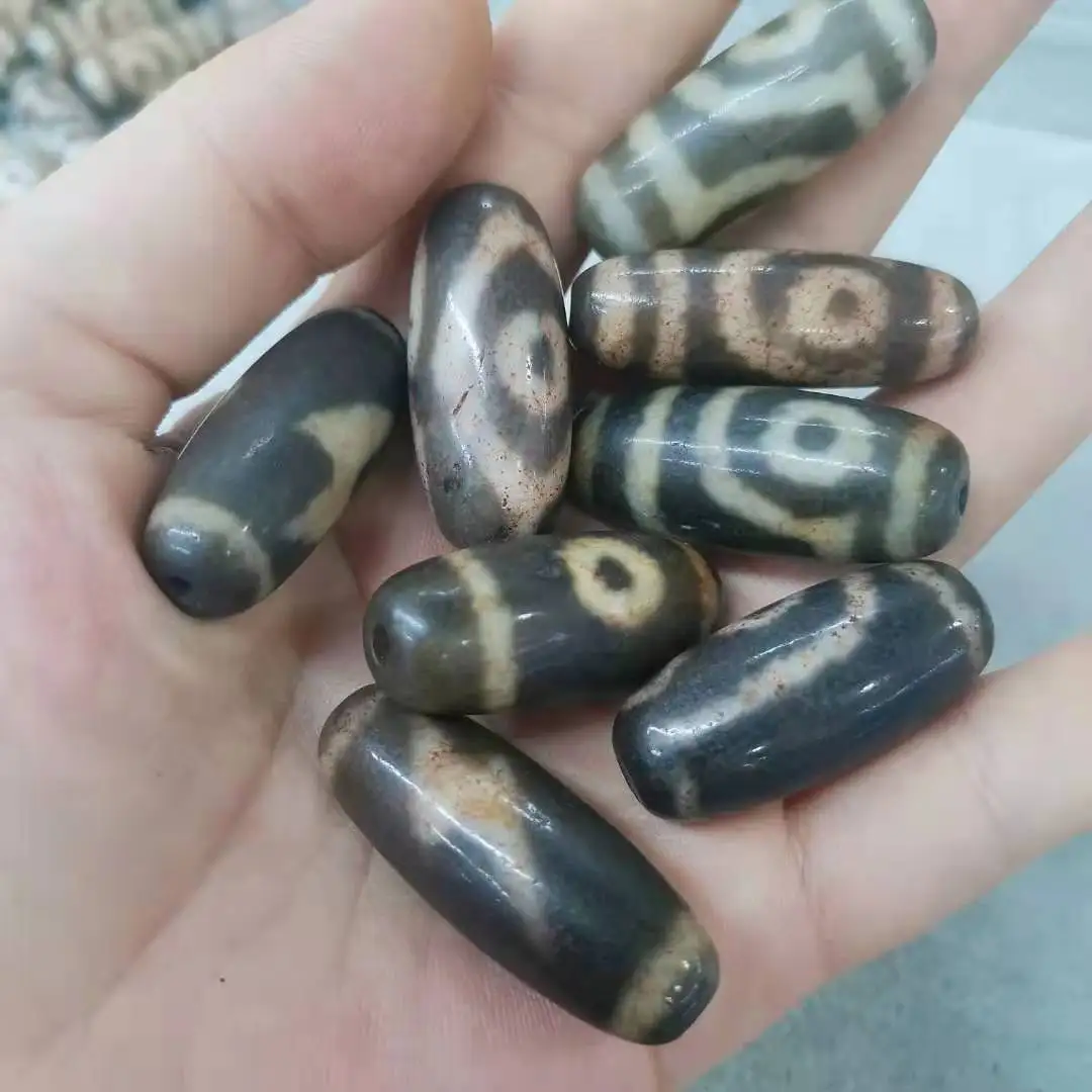 1pcs/lot natural agate old dzi beads with various patterns Weathered pattern Patina Old-fashioned accessories gem jewelry diy
1pcs/lot natural agate old dzi beads with various patterns Weathered pattern Patina Old-fashioned accessories gem jewelry diy
