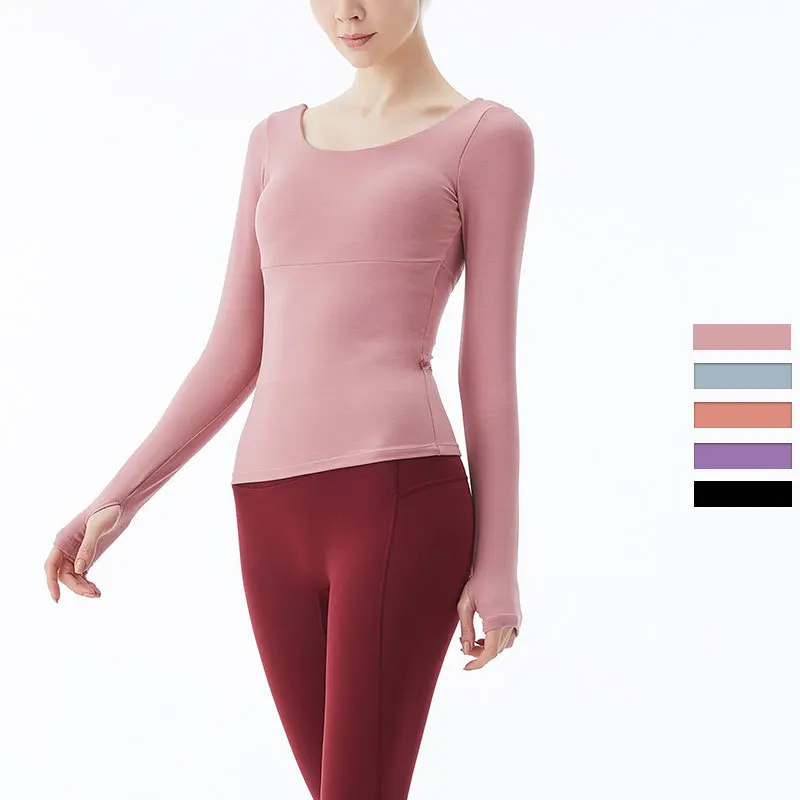 

Yoga long sleeve top with chest pad