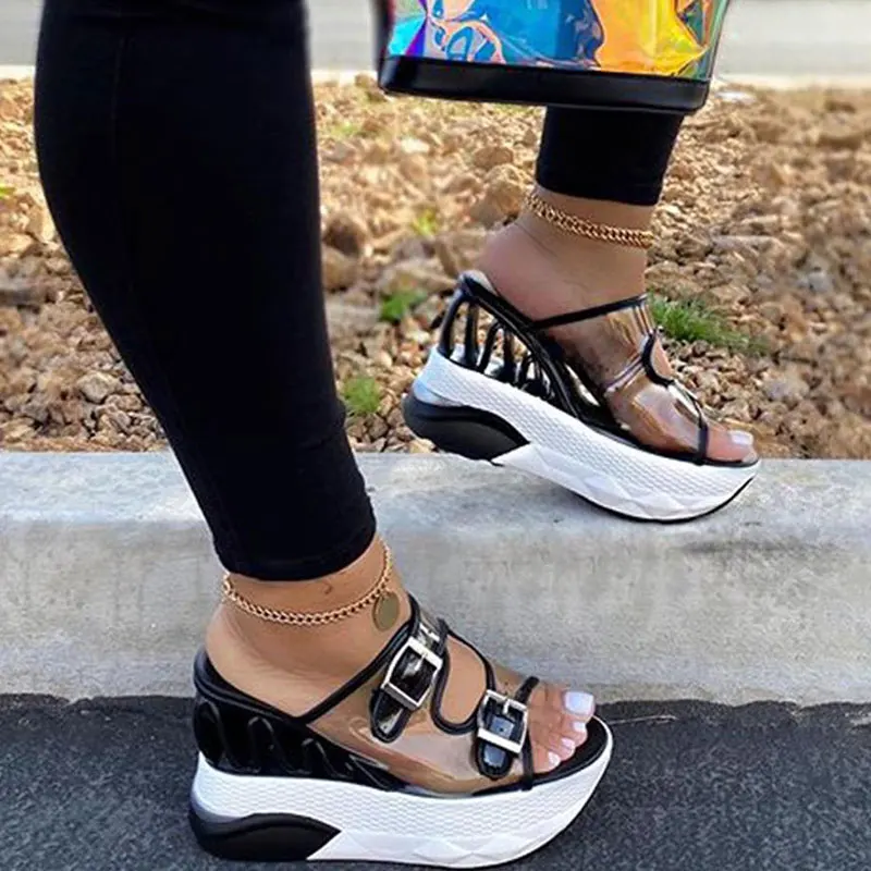 Шлепанцы на высокой танкетке женские прозрачные сандалии пуговицах пляжная