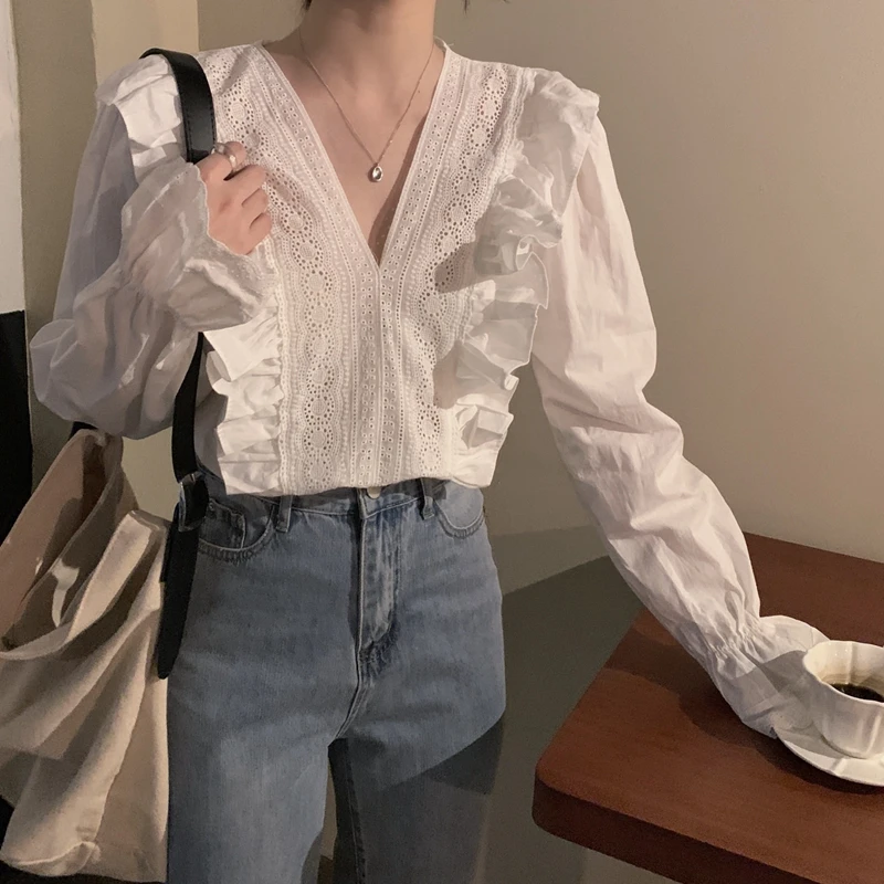 

Lace Solid Shirt Woman Korean Long-sleeved V-neck Hollow Shirt Women Simple Spring Slim Ruffle White Top Women's 2021