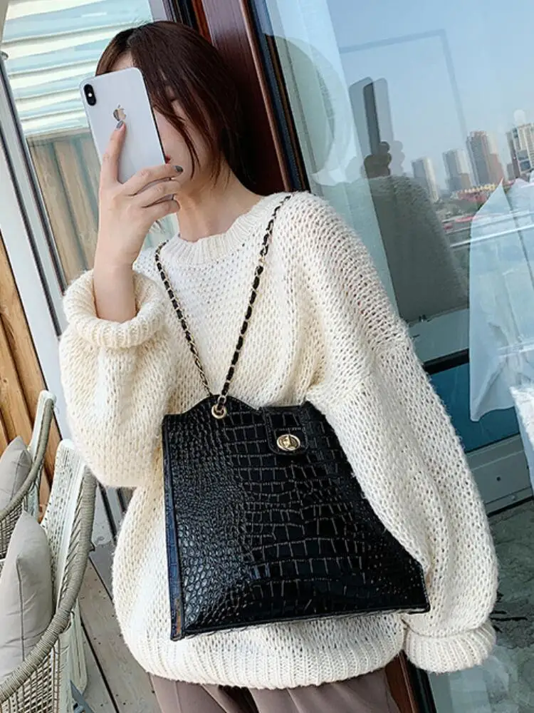 

Vintage Fashion Large Tote Bag 2020 New Quality Leather Women's Designer Handbag Crocodile Pattern Chain Shoulder Messenger Bag