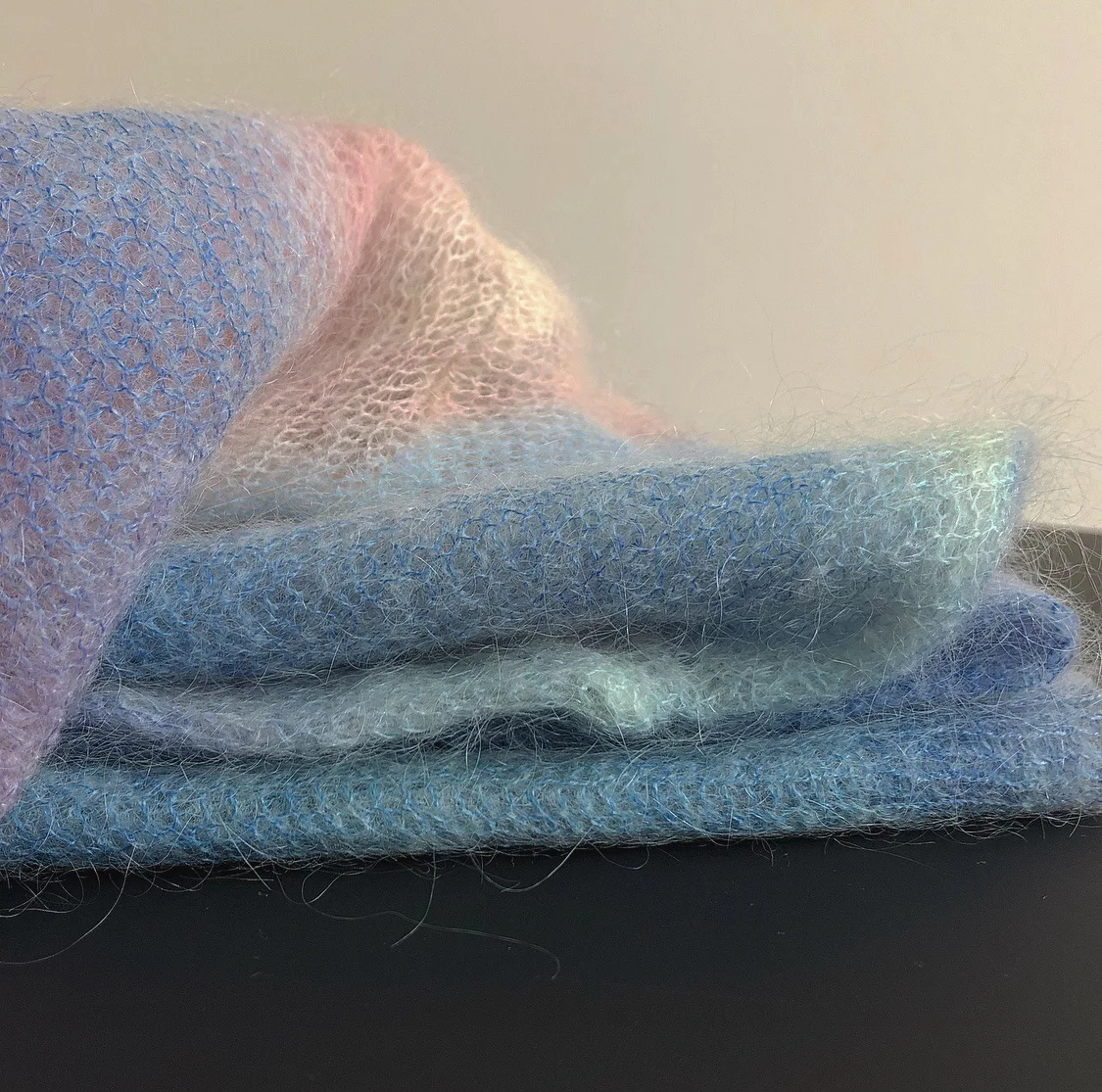 Ранняя осень новый стиль корейский ленивый ветер прозрачный мохеровый свитер с