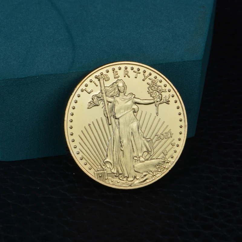 Американская Статуя Свободы с фонарь кой Американский талисман большой орел