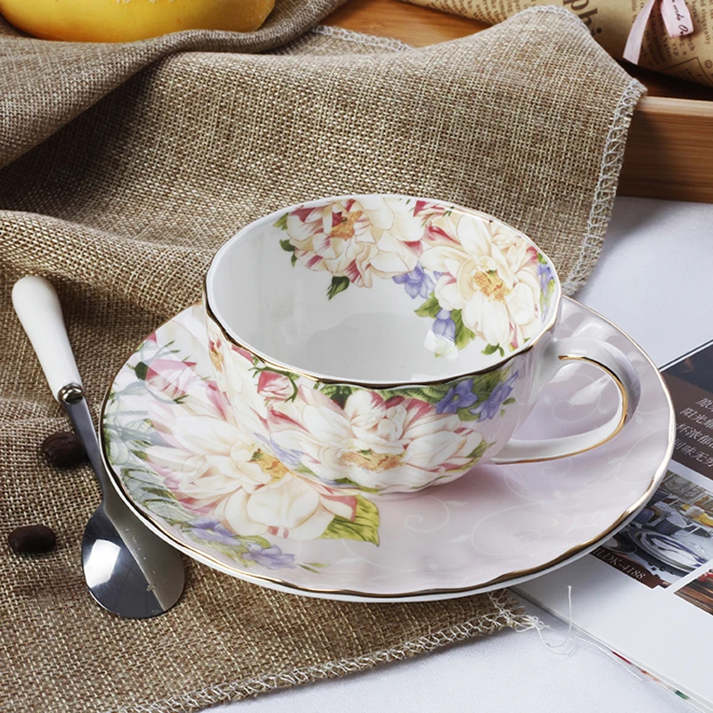 

European Bone China Coffee Cup And Saucer Romantic Flower Tea Set Espresso Wedding Gift Party Drinkware