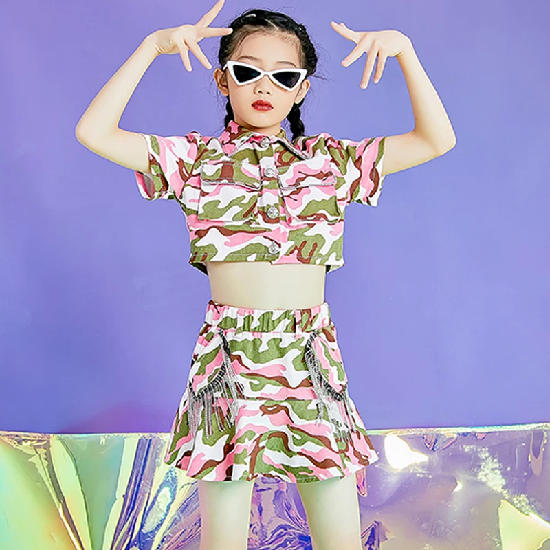 

2021 Камуфляжный костюм для девочек, танцевальный костюм в стиле хип-хоп, одежда для джазовых представлений с короткими рукавами для детей, со...