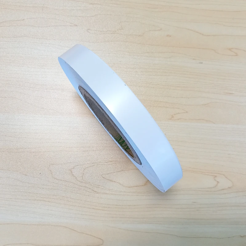 

Светодиодная подсветка ПЭТ устойчивая к высоким температурам белая лента с непрозрачными краями полосатая пленка