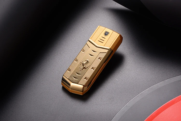 Мини Роскошный металлический корпус телефона с MP3 камерой Bluetooth фонарик детский телефон 1,5 ''мобильные телефоны