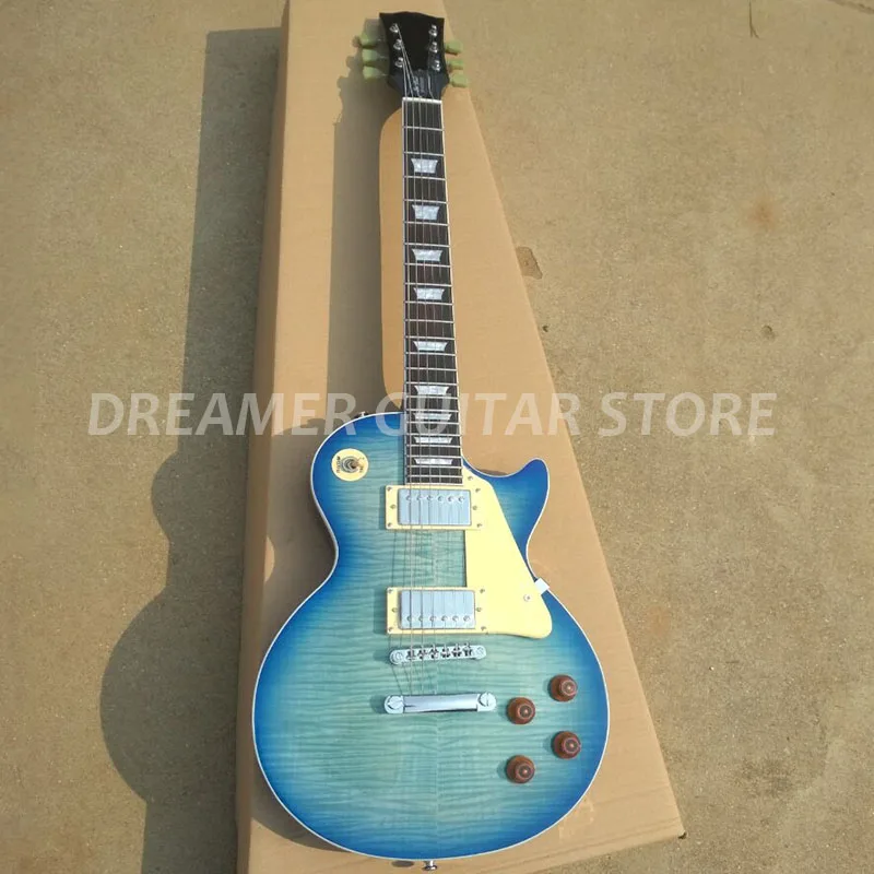 Высокое качество светло голубой Пламя Топ Стандартный электрогитара