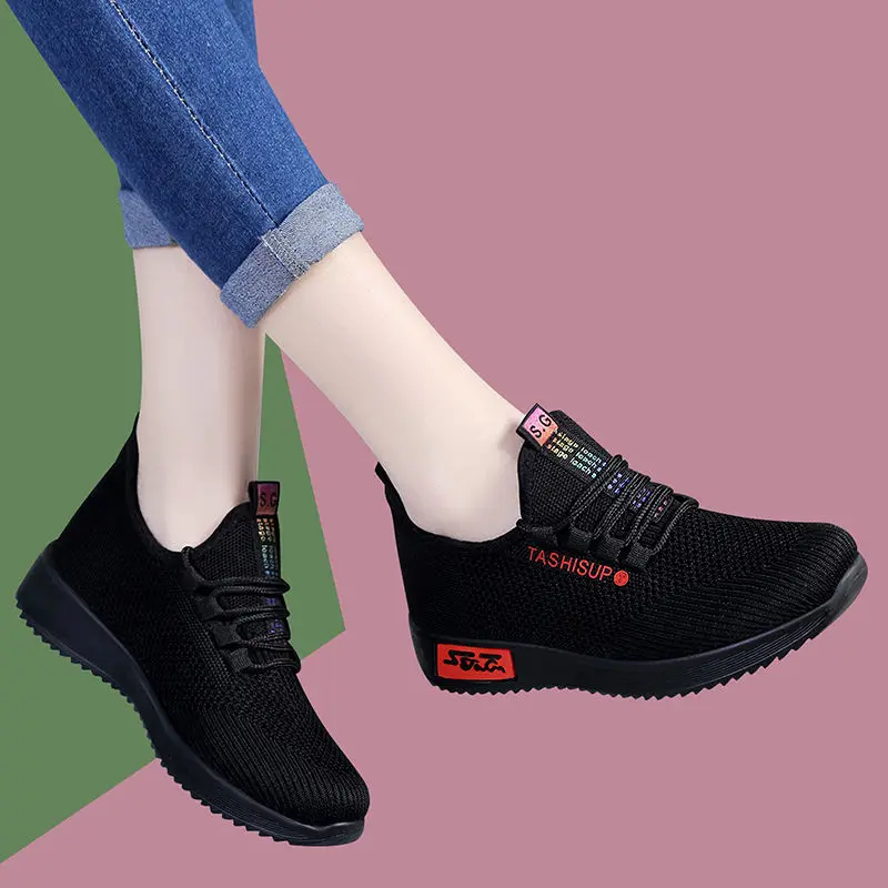 

Women Soft Bottom Mother Vulcanize Shoes Non-slip Wear-resistant Sports Casual Shoes Deodorant Single Shoes Platform Sneaker
