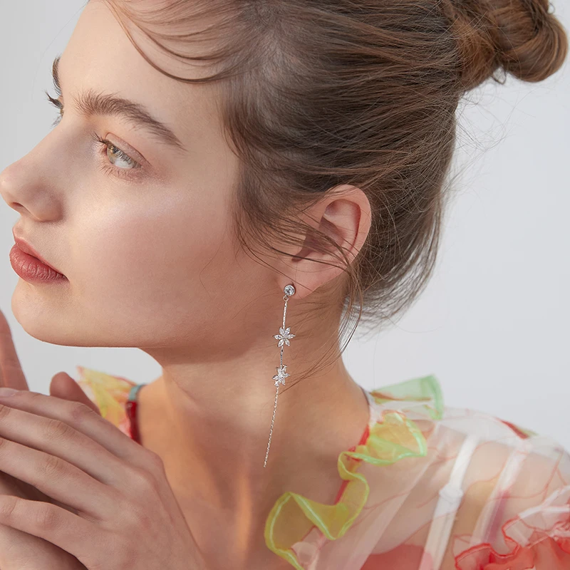 Xinwei 2020 Новые простые темпераментные серьги с кисточками и цветами для женщин