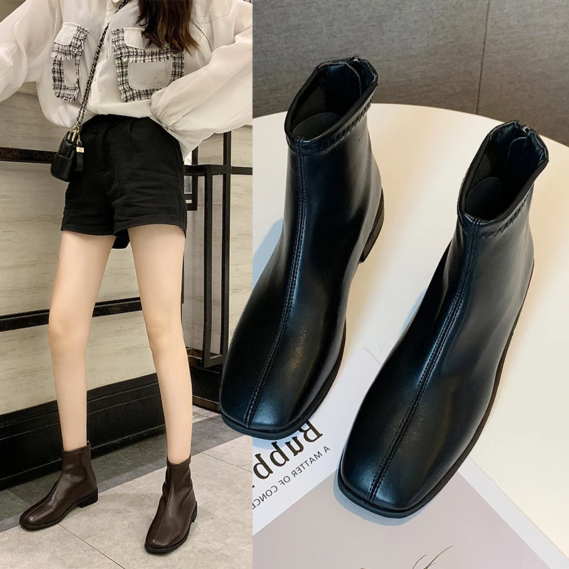 

Net red Chelsea short boots women 2020 new Korean version versatile women's flat bottomed black Martin boots autumn
