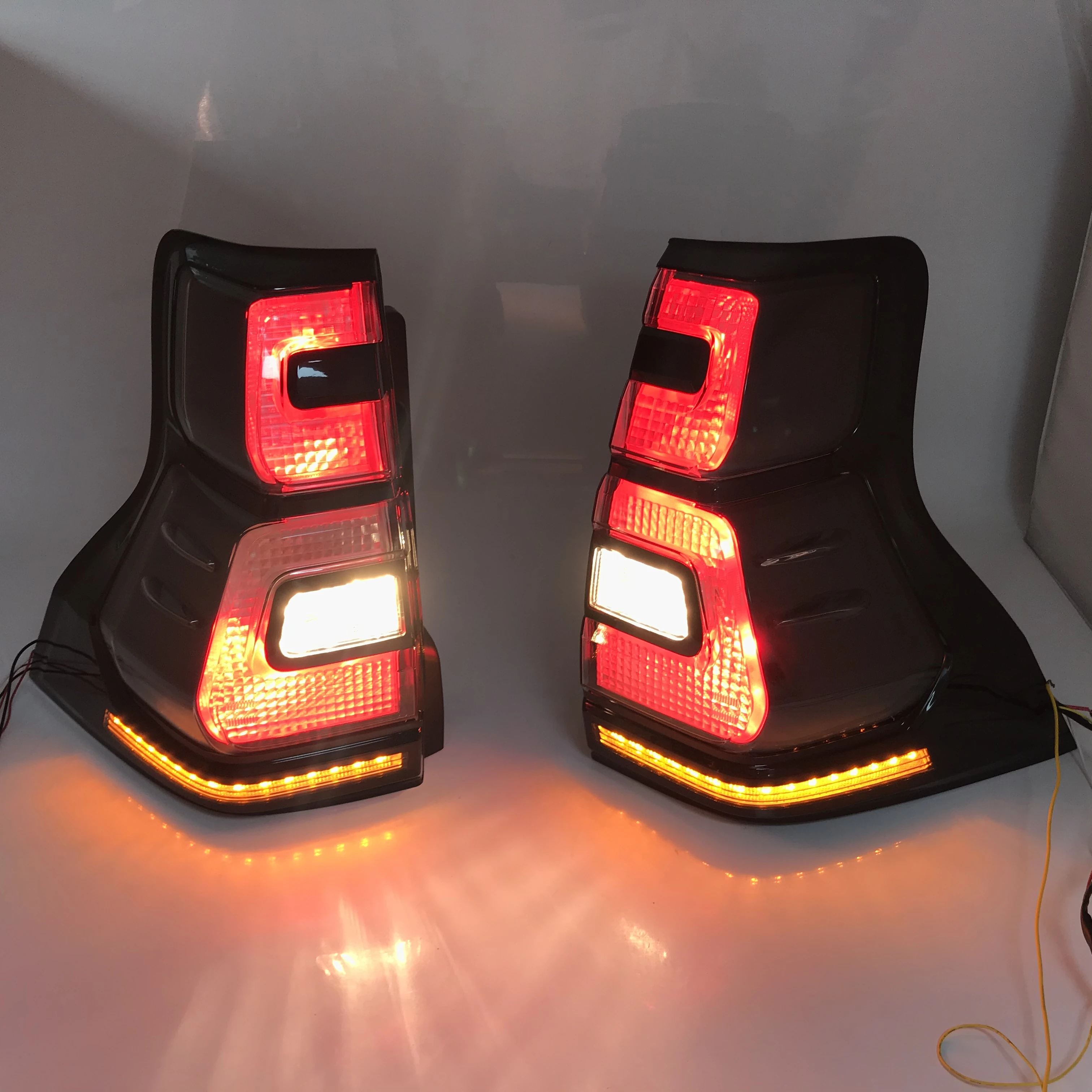 

eOsuns led rear light reverse brake turn signal assembly for Toyota land cruiser prado 2018-on