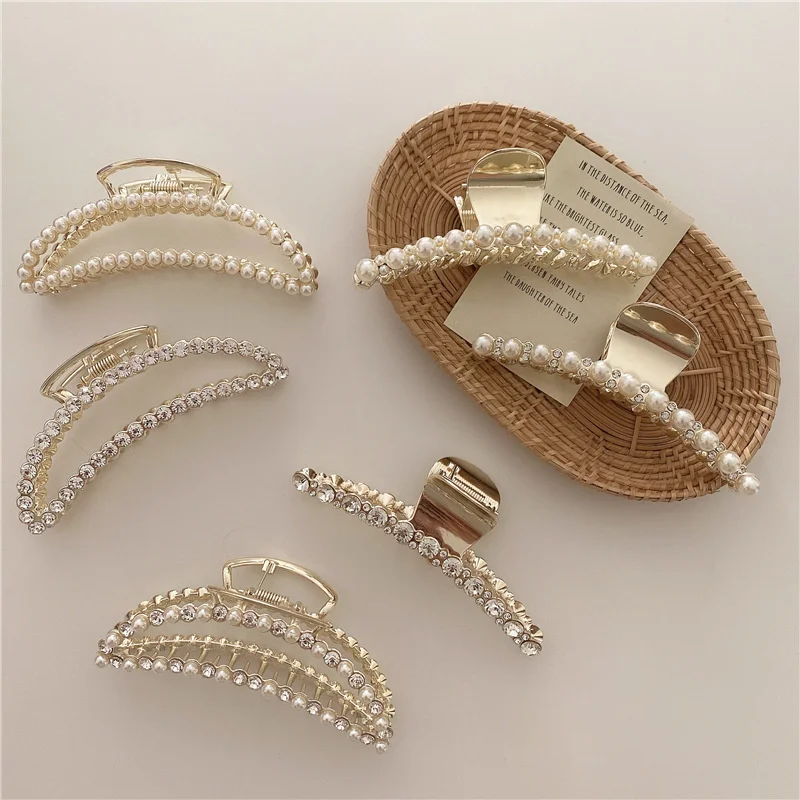 

2020 New Hyperbole Pearls Metal Hair Claw Clips Big Size Makeup Hair Styling Barrettes for Women Hair Accessories