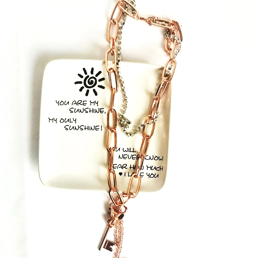 

Two-Layer Pendant Necklace Rose Key Trendy Chain Jewelry Rhinestone and Chocker Necklace Gifts