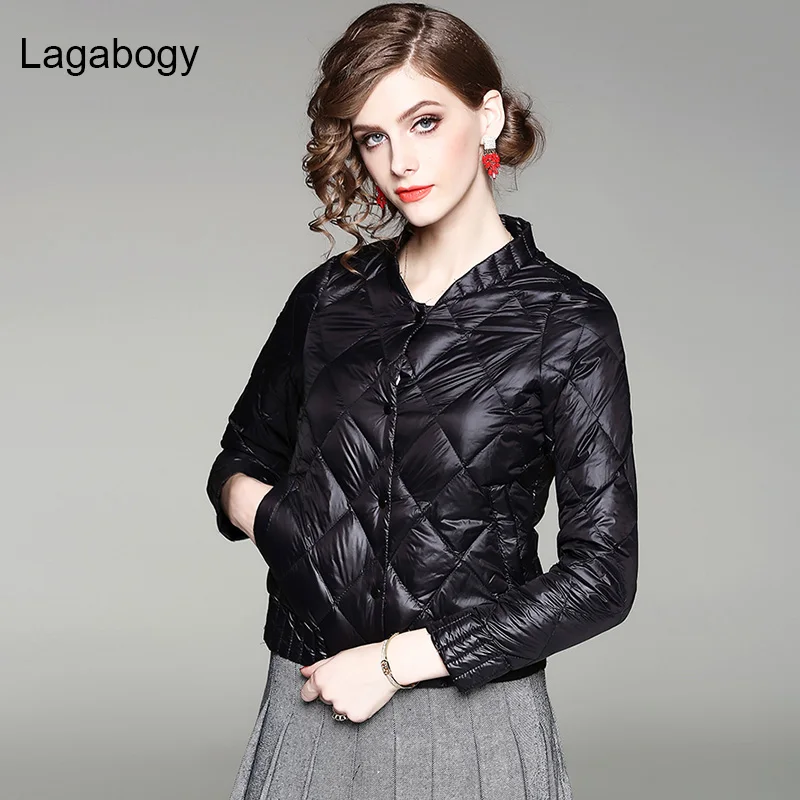

Lagabogy 2021 New Autumn Winter Women Coat Ultra Light White Duck Down Jacket Female Casual Plus Size 3XL Short Warm Slim Parkas