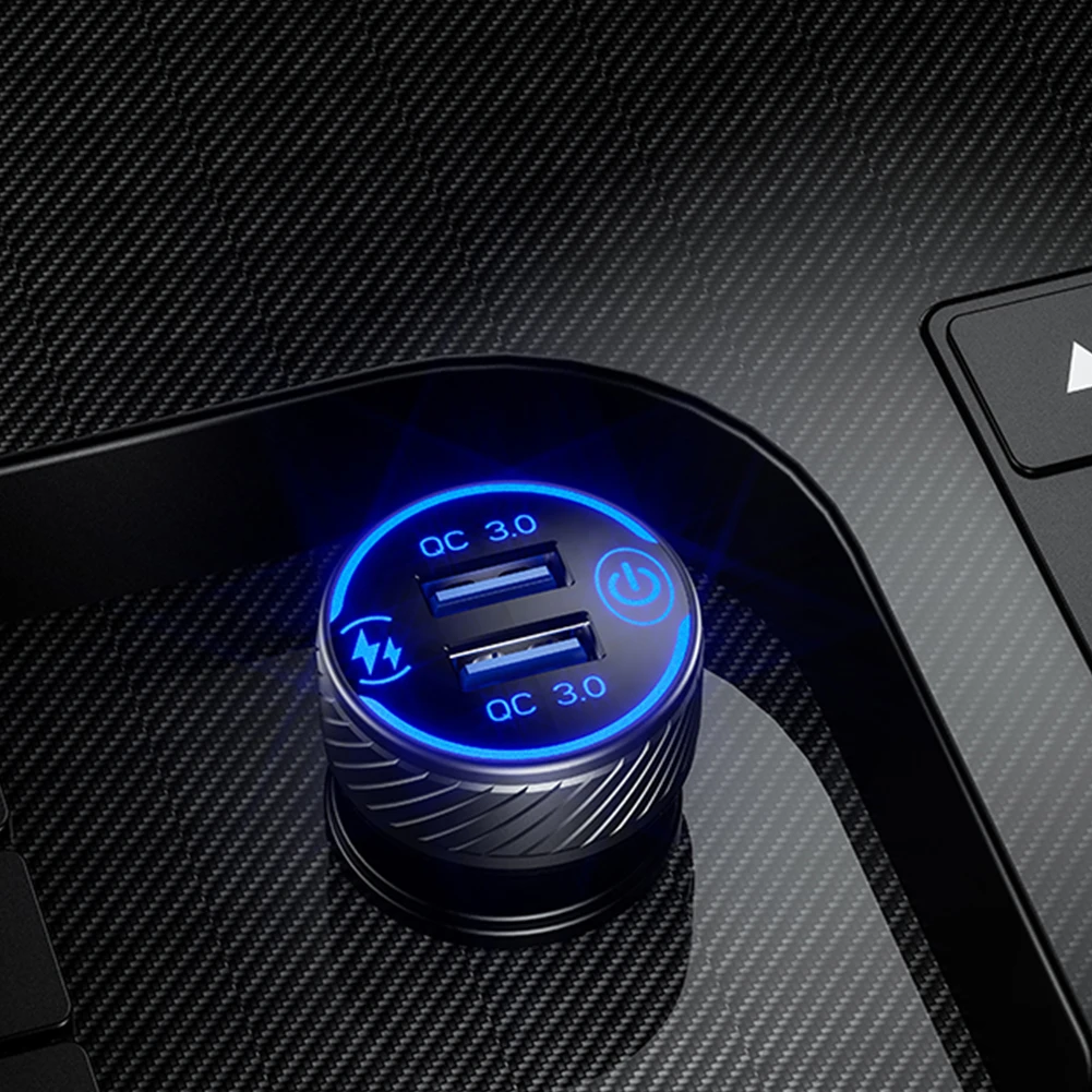 

Автомобильное зарядное устройство с двумя USB-портами QC3.0