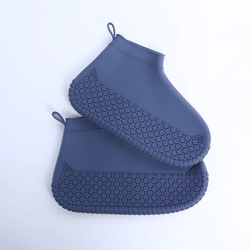 dark blue Высококачественные детские резиновые сапоги Водонепроницаемые для детей ПВХ резиновые сапоги Нескользящая водонепроницаемая обувь для дождливого дня для мужчин и женщин - Цвет: dark blue