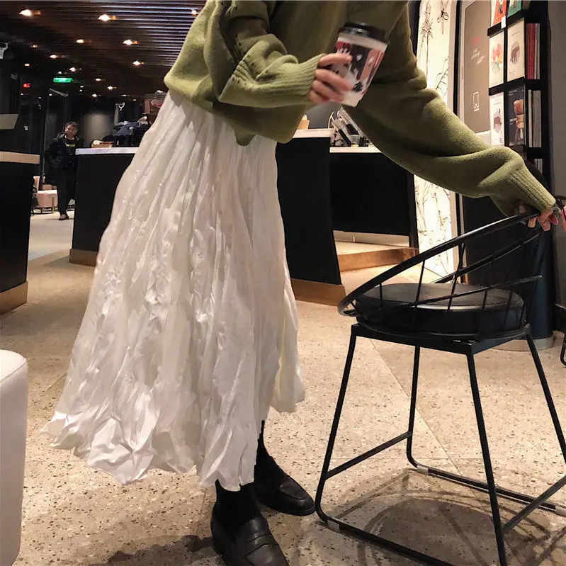 

Mid length skirt for female students in spring and winter 2020