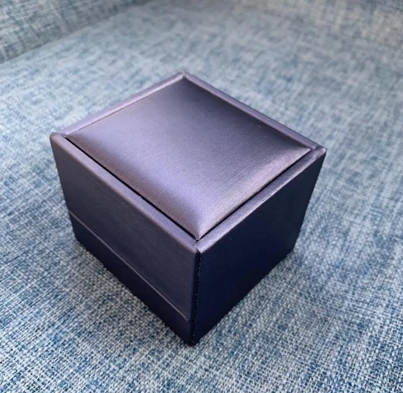 Горячий Стиль Посеребренная Корона кольцо Лев в магазине коробка для колец 6 5*6*5