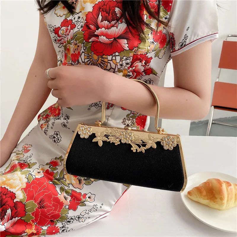 

Handbags for Women Designer Luxury Women's Handbags Party Diamond-studded Metal Leaf Dinner Bag Fashion Dress Party Clutch Bag