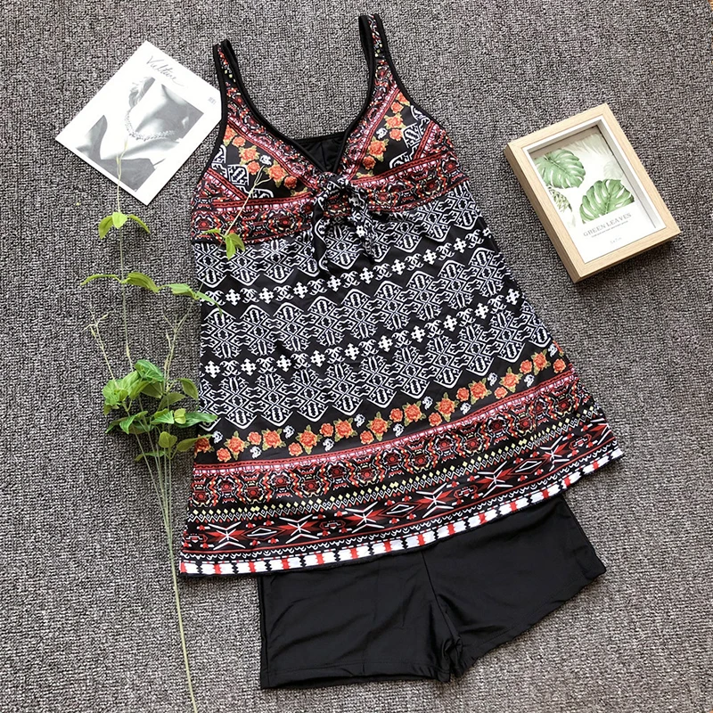 

2019 Explosion Models Hot National Wind Female Bikini Print Swimsuit Fat Woman Large Size Swimsuit Three Color Shorts Two-piece