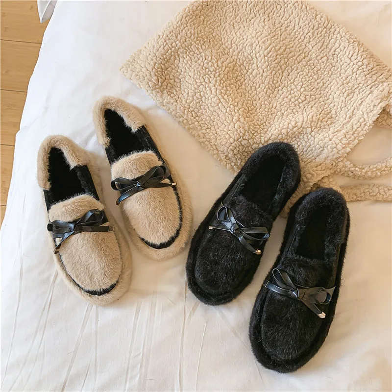 

Winter New Fashion Plush Velvet Peas Shoes Female Wear Wild Thick Warm Lazy shoes A Pedal Casual Plush Shoes Women shoes U12-86