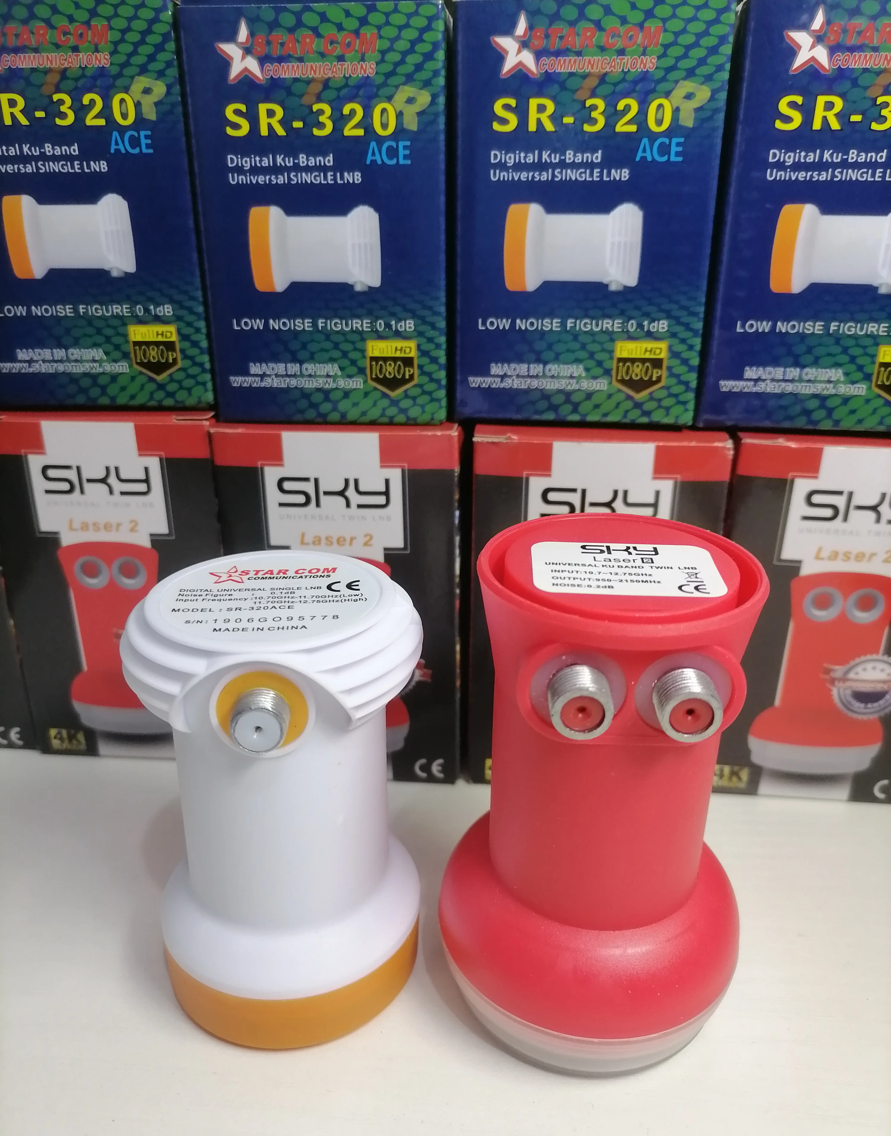 Заднее небо SR-320mini Universal KU digital HD simple double Quad LNB alto ganar ruido под антенной satel |