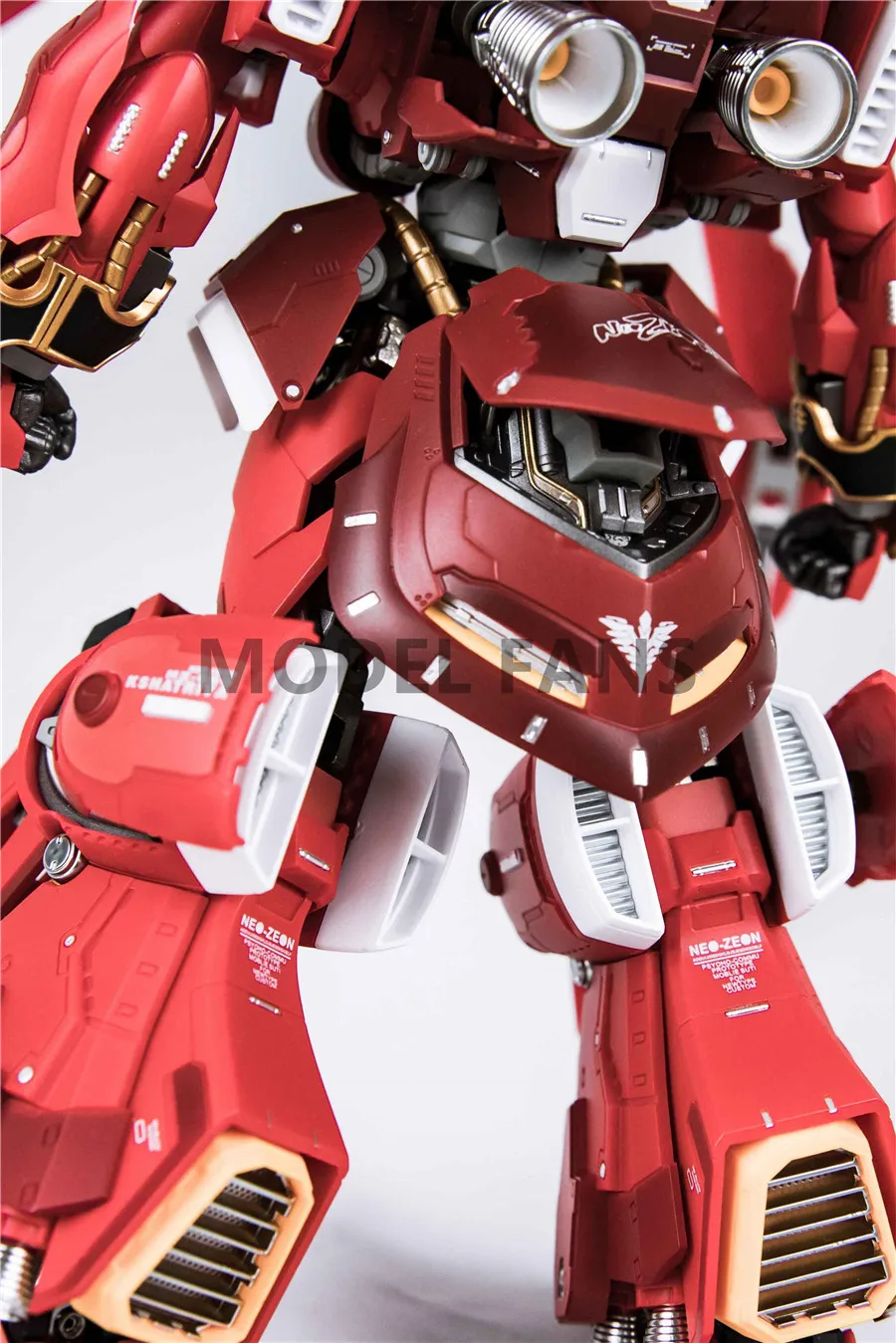 Модели вентиляторов AnaheimFactoryModels MB metalbuild 1/100 кшатриев красная версия аниме Gundam Unicorn фигурку робот игрушка