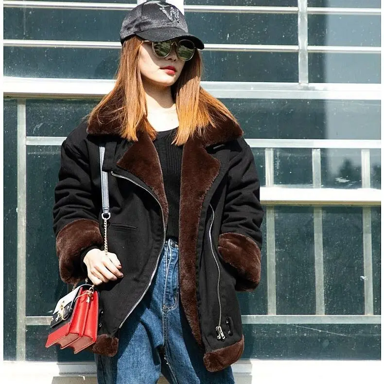 2020 Новое Женское зимнее джинсовое пальто женское с искусственным мехом ягненка