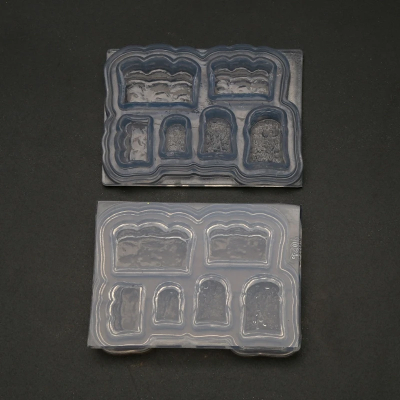 

Handmade 3D Mini French Toast Epoxy Resin Casting Mold Small Sliced Bread Simulation Food Play Silicone Mold Craft Tools