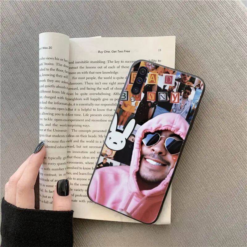 

Bad Bunny fundas pattern Phone Case For Samsung galaxy S 9 10 20 A 10 21 30 31 40 50 51 71 s note 20 j 4 2018 plus