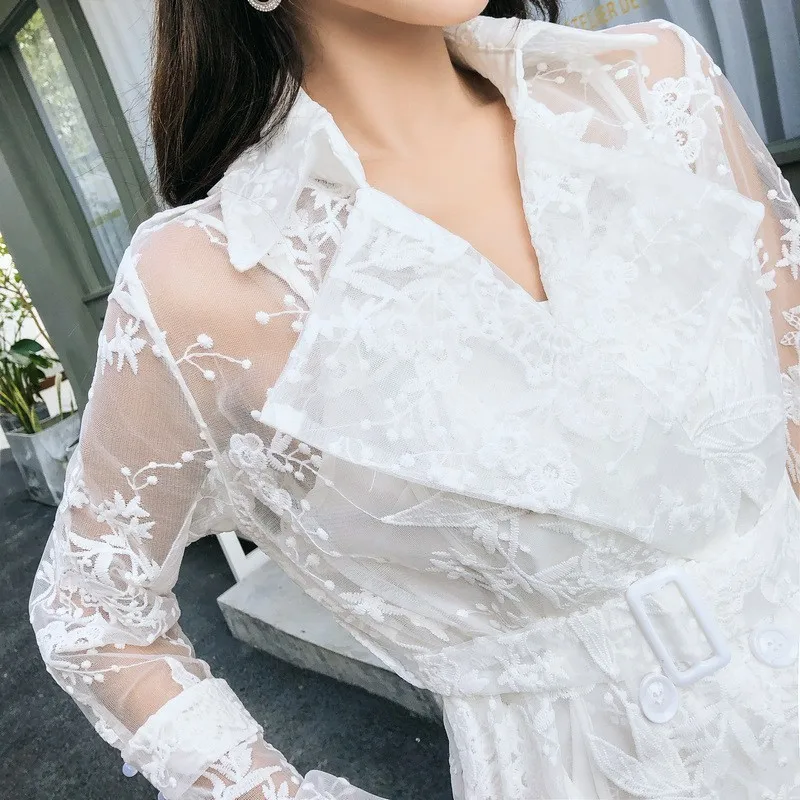 С элегантными белыми кружевными отворотами для праздника вечерние платье Леди