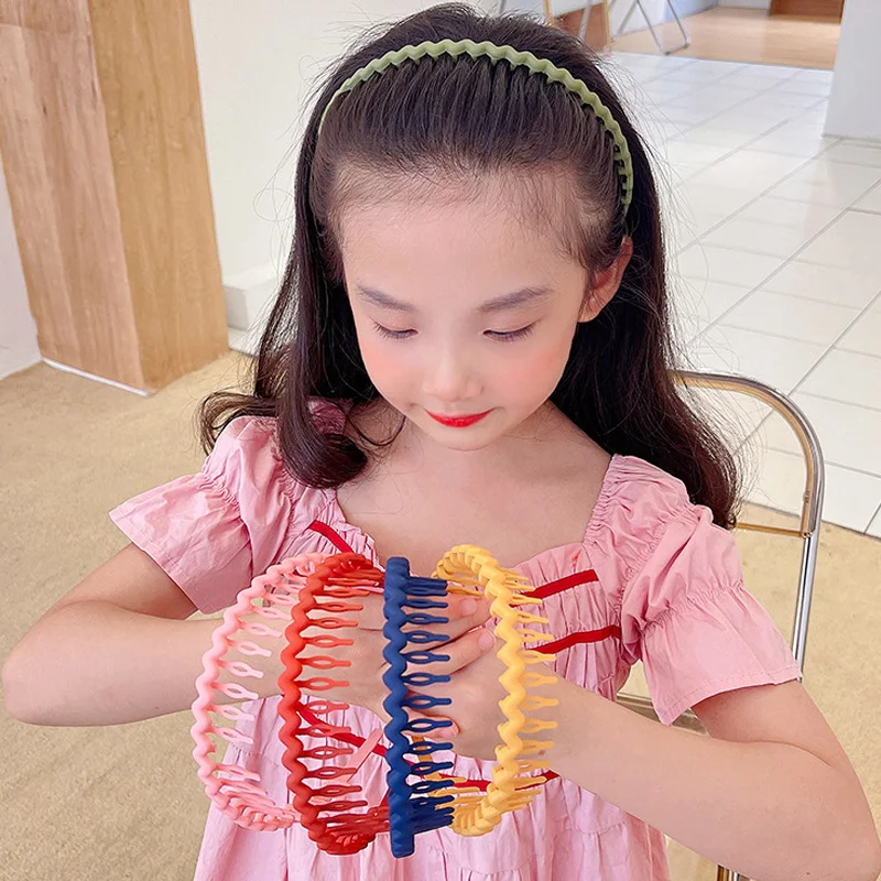 

Fashion Simple Headdress Solid Color Plastic Hair Comb Headbands Headband Hair Hoop Bezel With Teeth Hair Accessories For Women