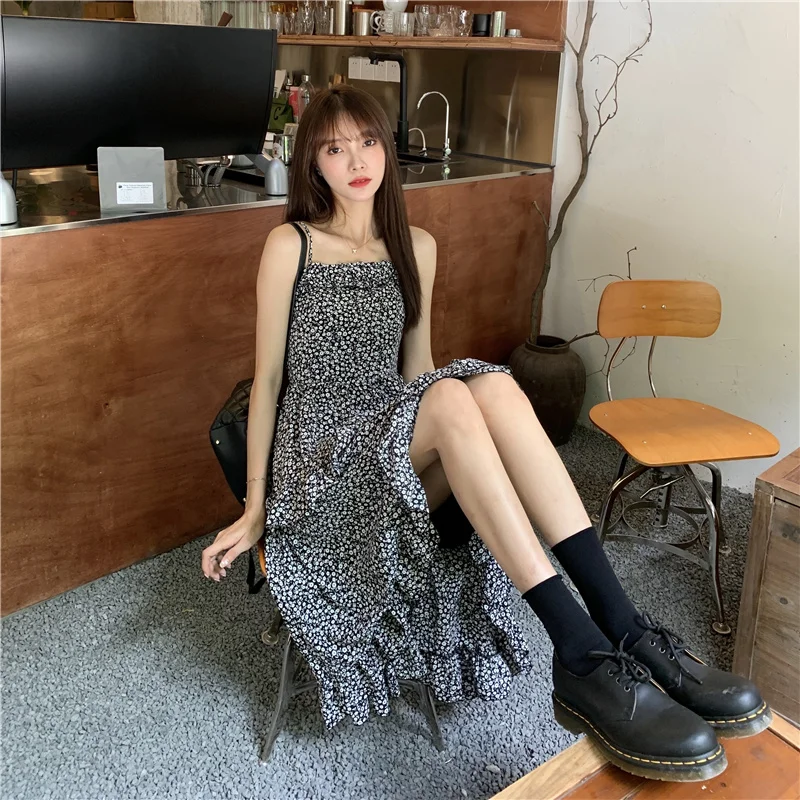 

Korejepo Women Spaghetti Strap Dress 2021 Summer New Retro Black Floral Sling Strapless Female Irregular Mid-length Long Dress