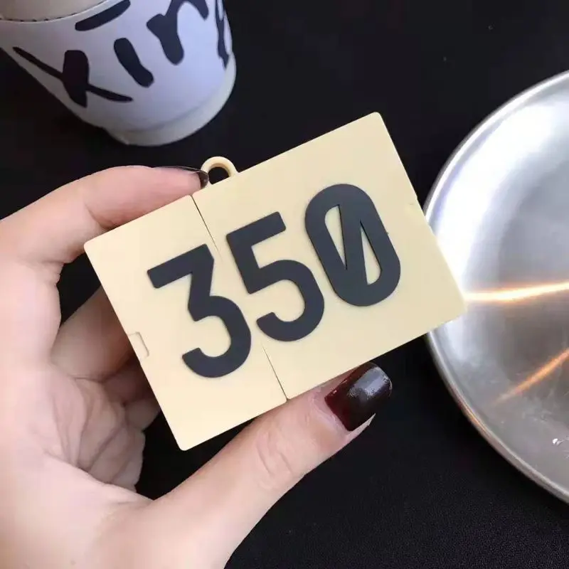 Чехол для обуви Airpods 350 силиконовый противоударный яркий 1/2 | Электроника