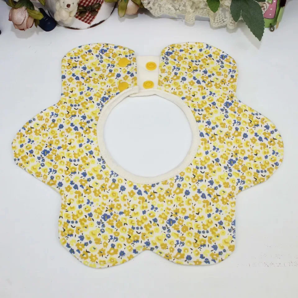 

Baby Bibs Cotton Feeding Apron 360 Degree Rotating Petal Striped Five-Pointed Star Saliva Towel