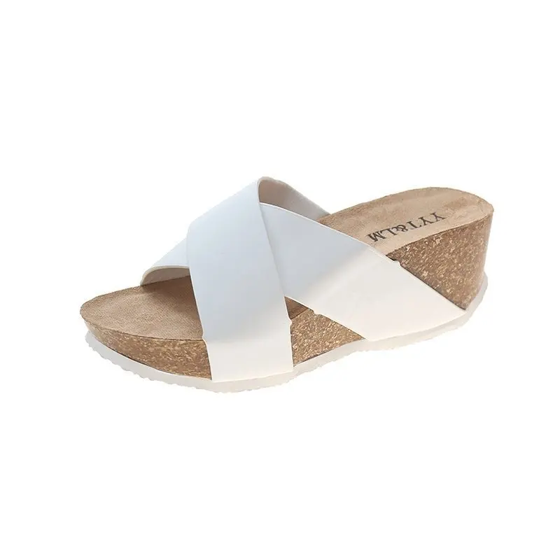 

Med Shoes Summer Clogs Woman Female Slippers On A Wedge Luxury Slides Low Beach 2021 Designer Flat Hoof Heels Basic Rubber PU Ro