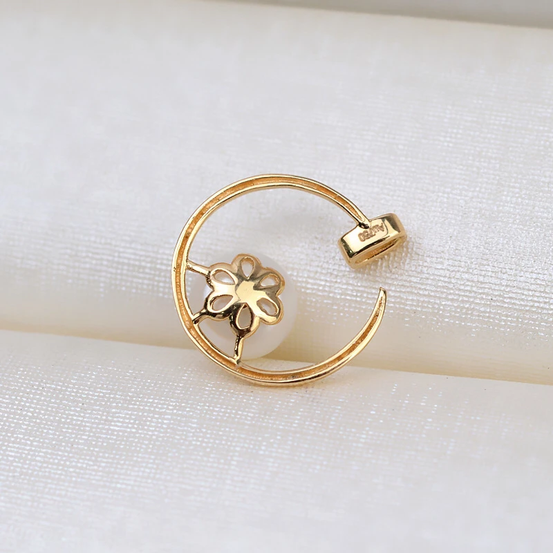 Рисунок 4 - Подвеска из 18-каратного желтого золота