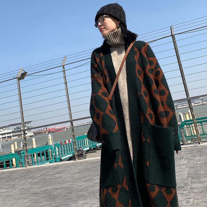 

Свободное пальто-свитер